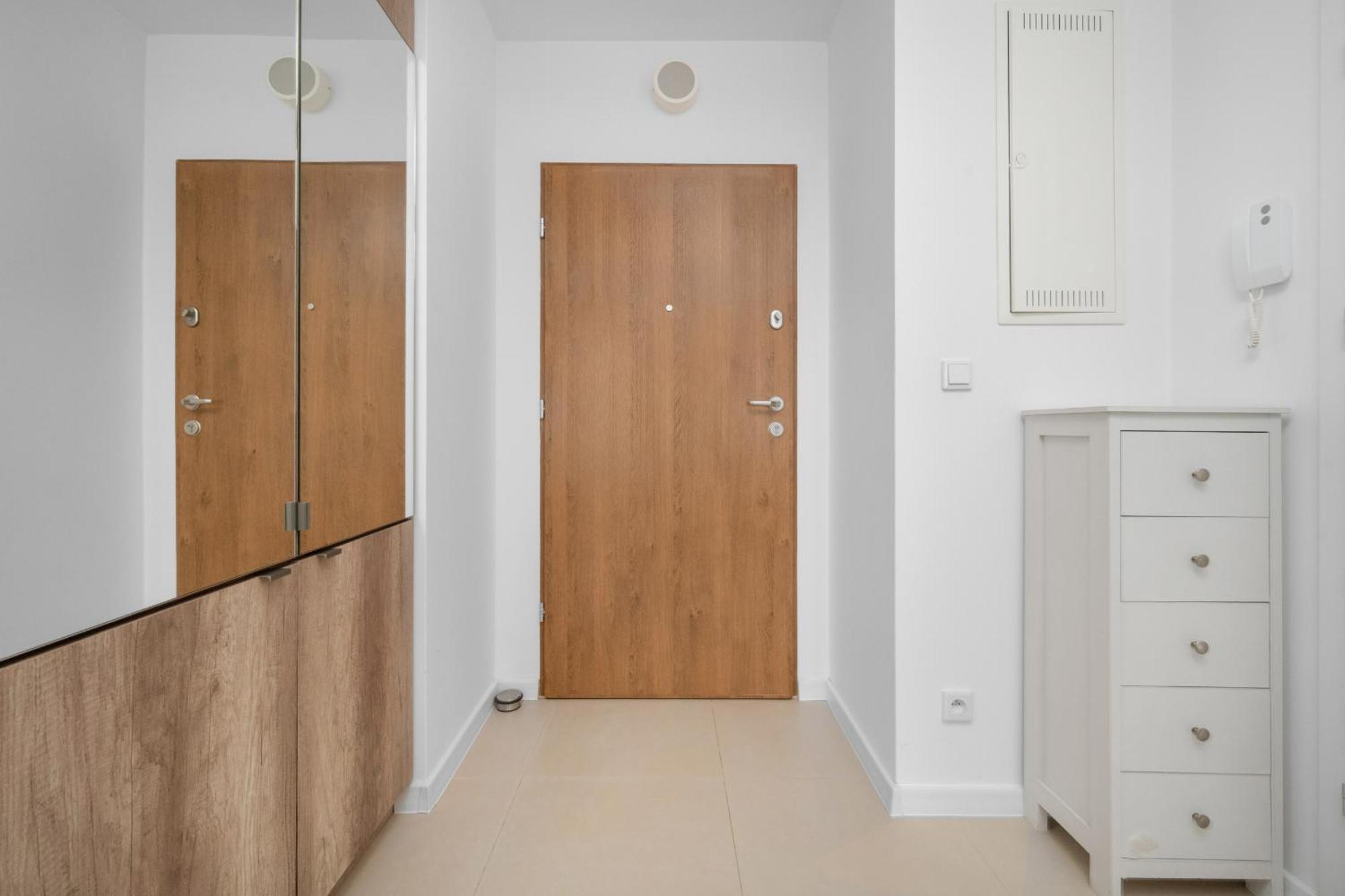 Klasyczny Apartament Z Balkonem We Wroclawiu By Noclegi Renters ภายนอก รูปภาพ