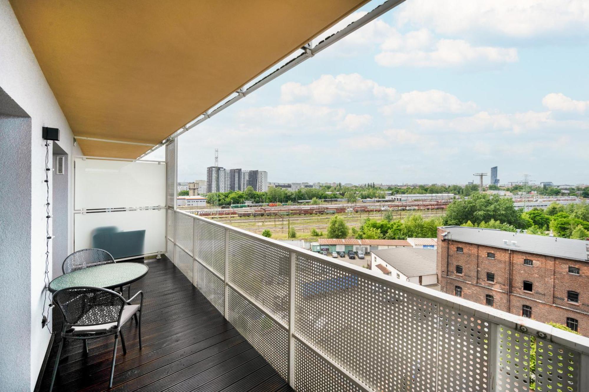 Klasyczny Apartament Z Balkonem We Wroclawiu By Noclegi Renters ภายนอก รูปภาพ